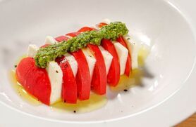 宮崎県産ダイワファームのカプレーゼ