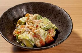 スモークサーモンとアボカドのマリネ