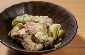 黒毛和牛とアボカドのマリネ