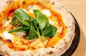 サルモーネピッツァ