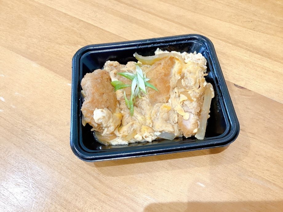 カツ煮（450円(税込)）