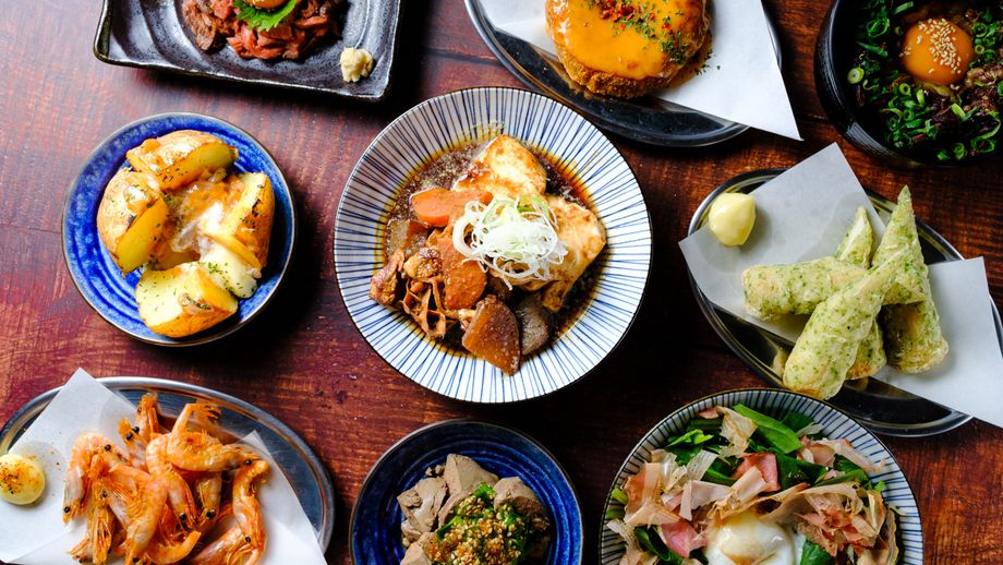 宴会におすすめ！スペシャルコース「2h飲み放題付き」4種の炭火肉含む全13品　5,980円