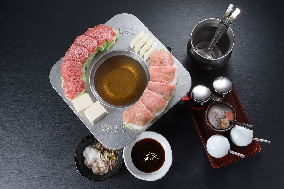 もや鍋ｏｒもやスキ　和牛肩ロース（おひとり様限定）