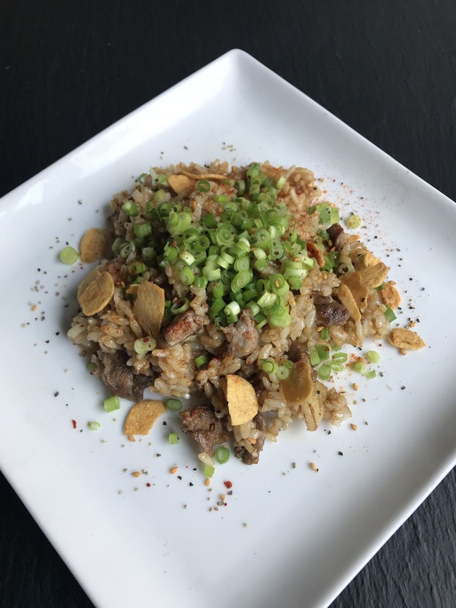 鉄板焼き　ガーリックバター飯