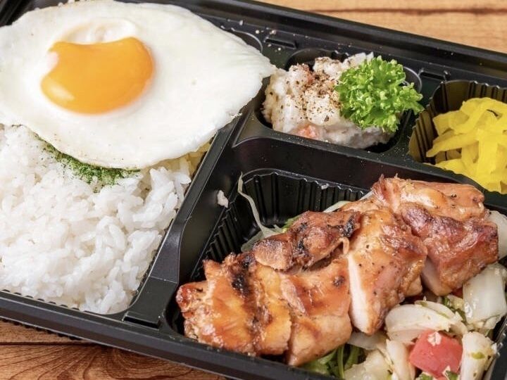 チキン弁当（800円）