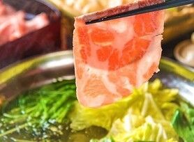 薬膳火鍋　鹿児島黒豚コース　5種類の薬膳出汁から選べる2色鍋