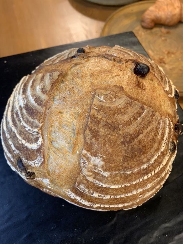 レーズンくるみパン