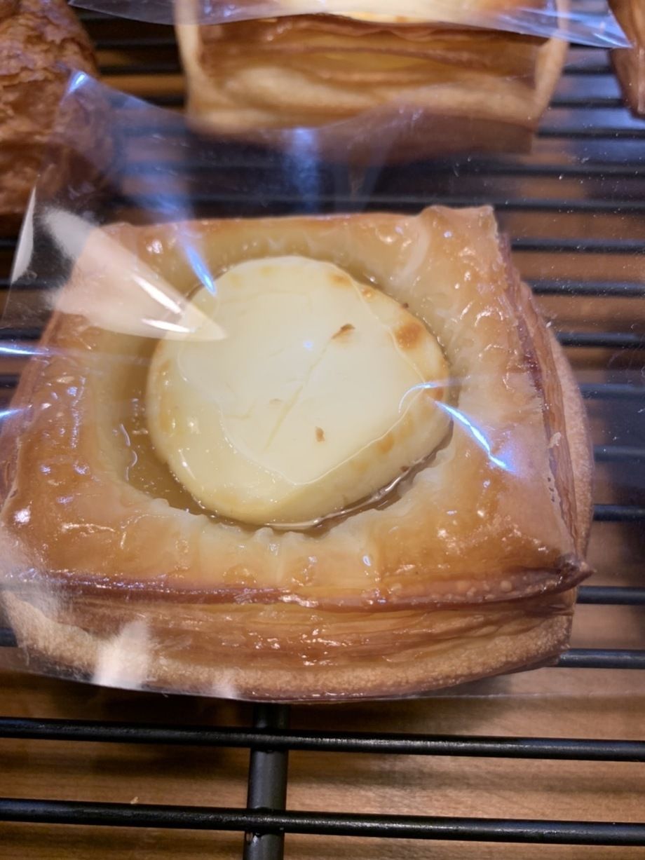 クリームチーズデニッシュ