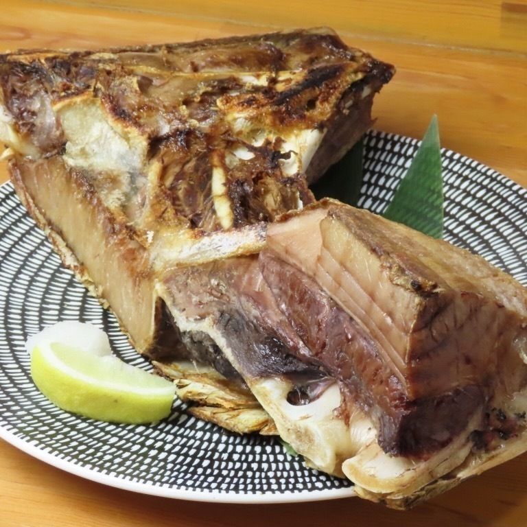 マグロのカマ焼き（1408円（税込））