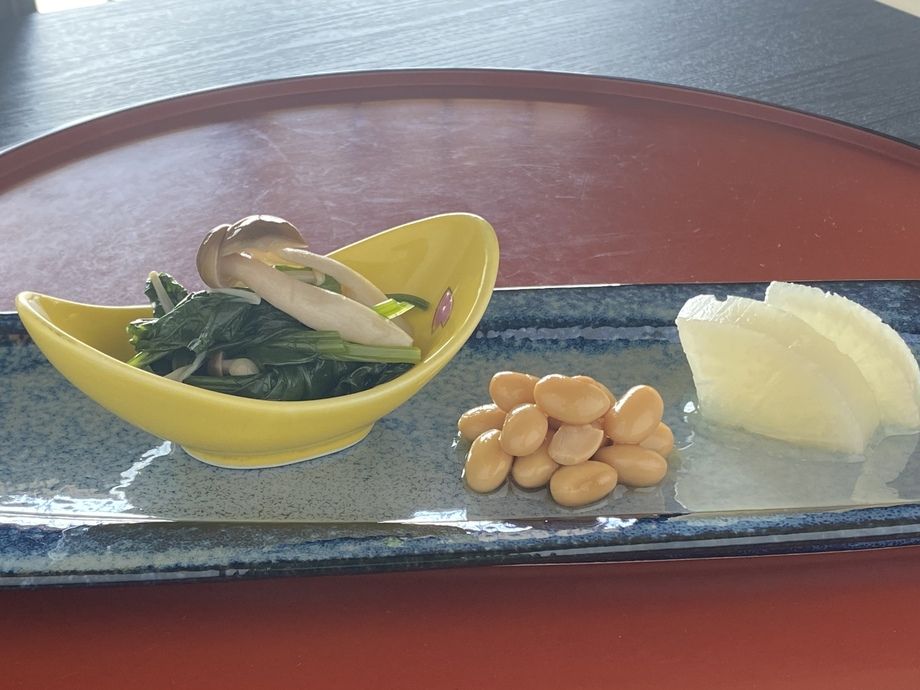 おばんざい盛り合わせ（900円）