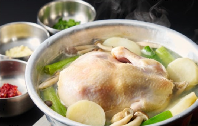 コラーゲンたっぷり！〉美人タッカンマリセット（2人前〜）（1人前/¥2,180 (税込)）