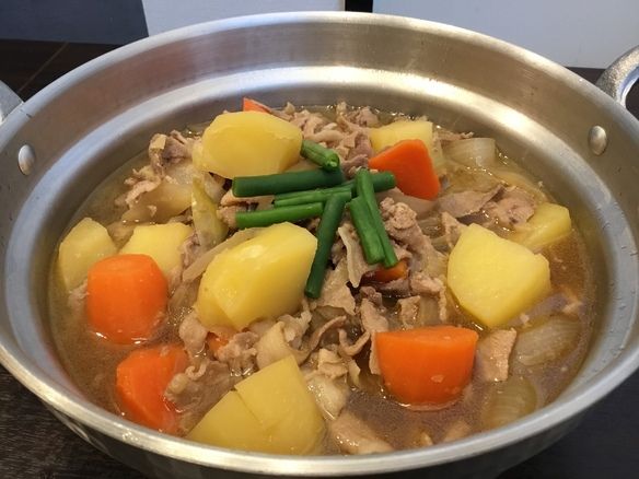 お母さんの肉じゃが