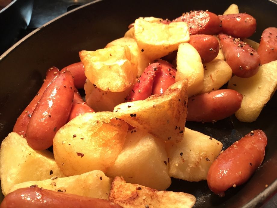 モーニングビュッフェ定番　ジャーマンポテト