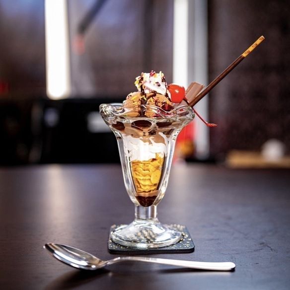 チョコレートパフェ