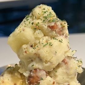 酒場のポテサラ