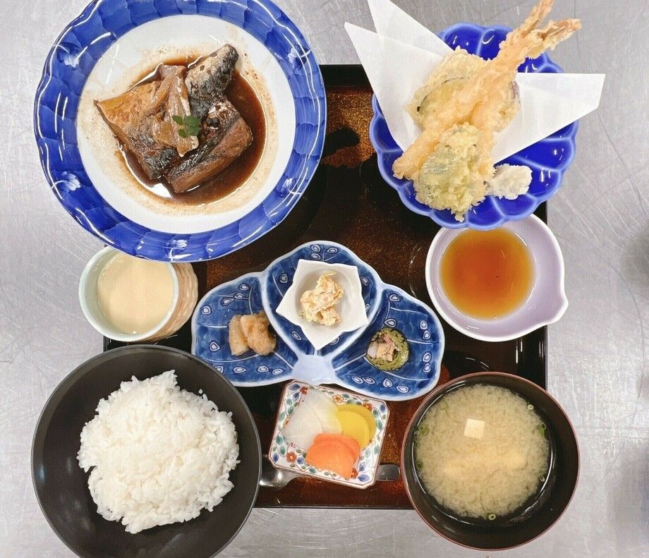鯖ぬか御膳（天ぷらor刺身）（2200円）