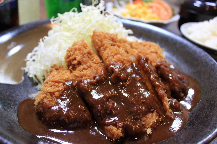 みそロースカツ御膳（サラダバー・ドリンクバー付。セルフでマイ御膳。）