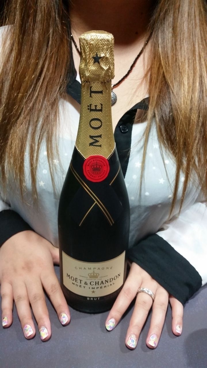 ＭＯＥＴ＆ＣＨＡＮＤＯＮ『白』