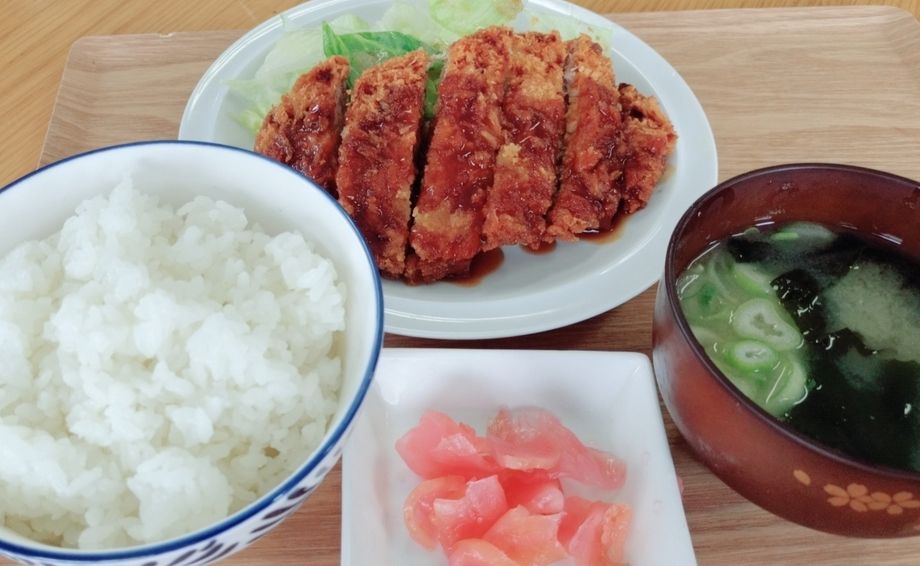 さくさくトンカツ定食