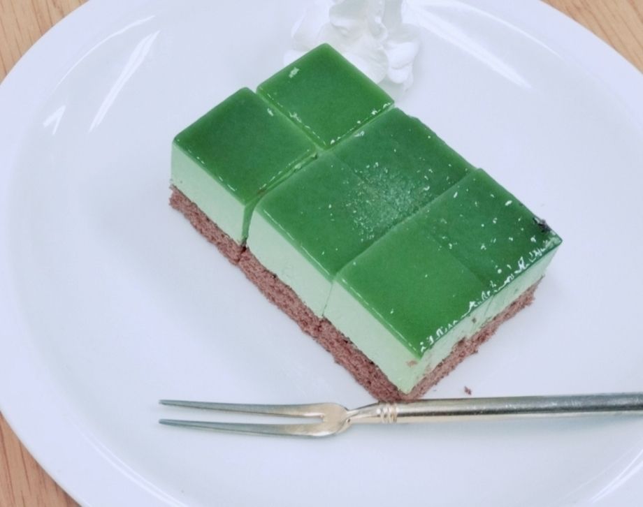 抹茶のカットケーキ