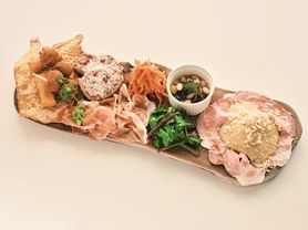 前菜盛り合わせ    3人前