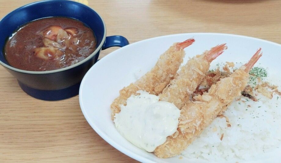 贅沢エビフライ　ビーフカレー弁当