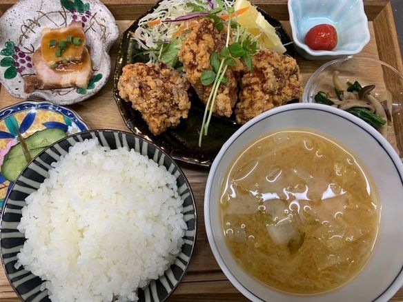 唐揚げ定食