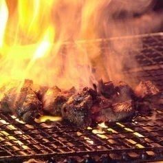 絶品 『幻の八女地鶏』炙り焼き（918円）