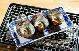 数量限定!活サザエ壺焼き1個