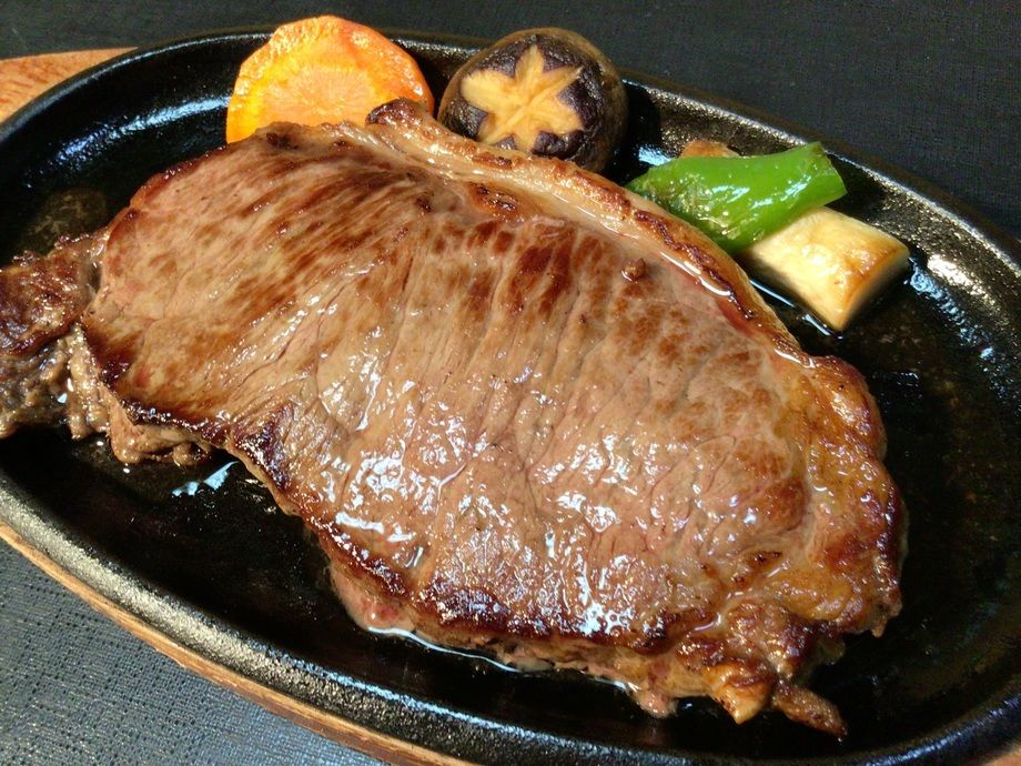 ステーキ御膳（2,800円+税　　　3,080円）