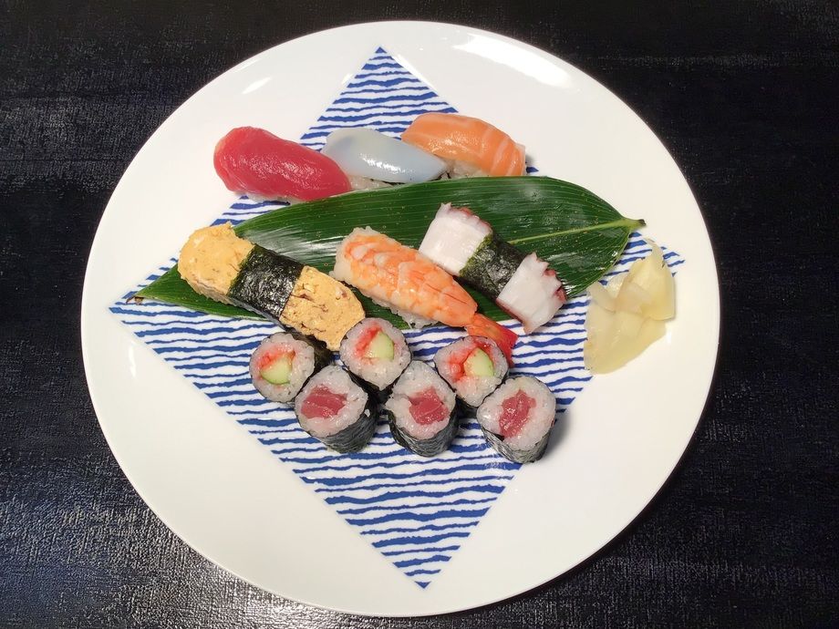 寿司　（並）（1,400円+税　　　1,540円）