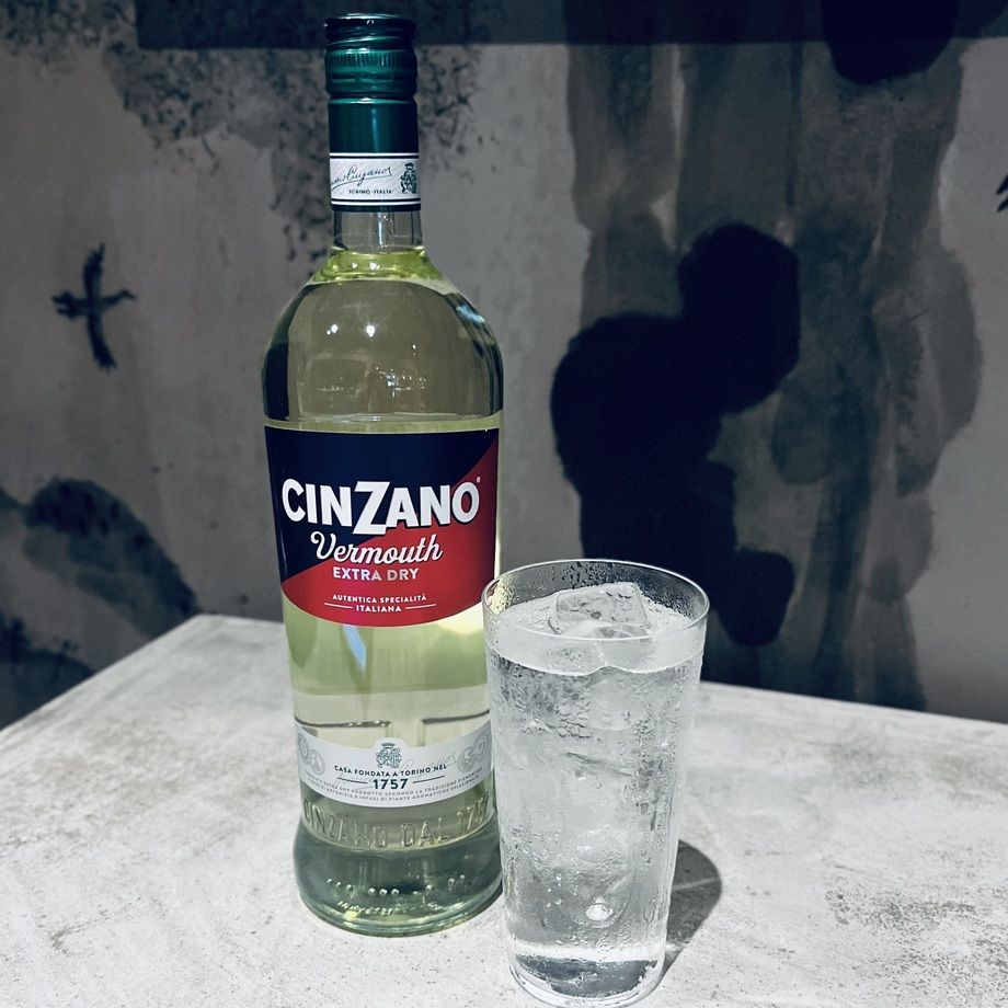 チンザノ　ドライ