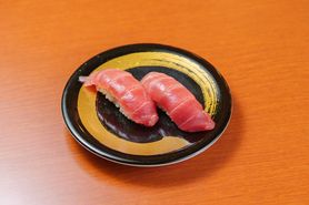 本マグロ中トロ寿司2貫