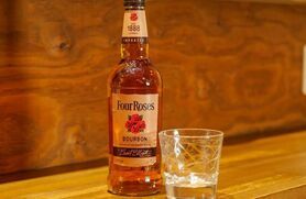 バーボン フォアローゼズ