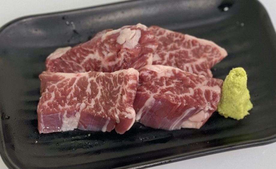 上ハラミ（和牛・交雑） Superior cut of Beef skirt 