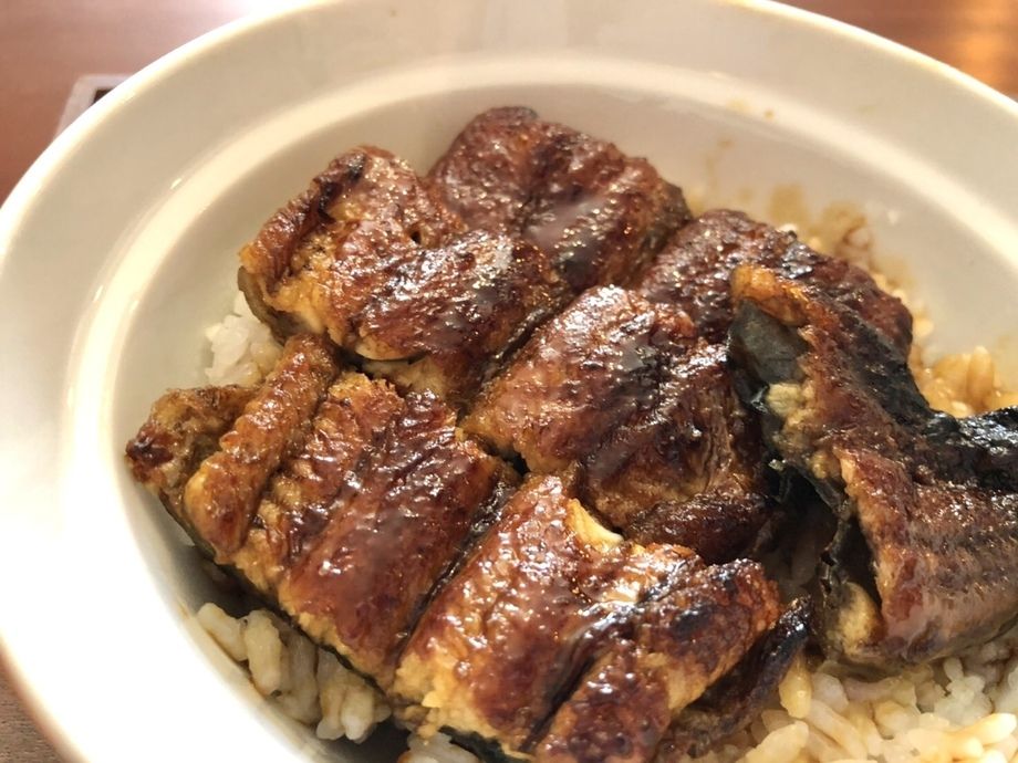 うな丼 並 (吸物　香の物/付) -Grilled eel rice bowl-