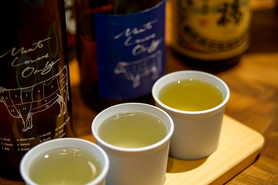 日本酒三種飲み比べ