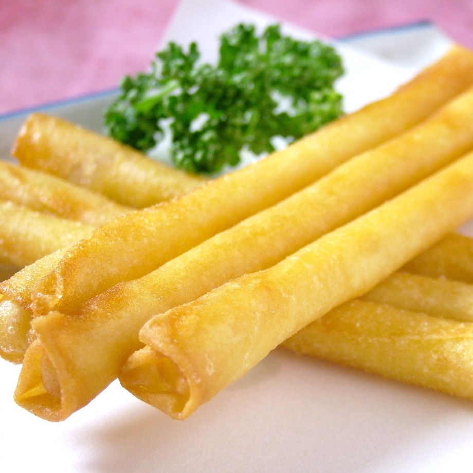 さつまいもとスノーチーズの揚げ春巻き（1本）