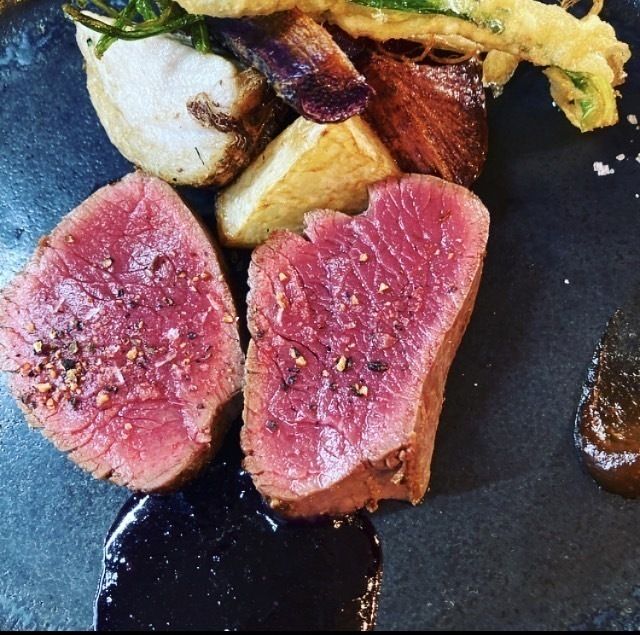 シェフにすべておまかせコース（8800円）