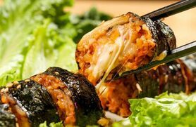 ・韓国式チーズ海苔巻き(キムチーズキンパ)