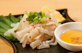 ・［本日のおすすめ］センマイ刺