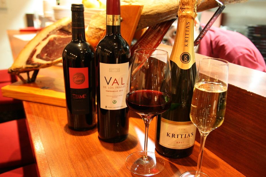 グラスワイン（350〜）