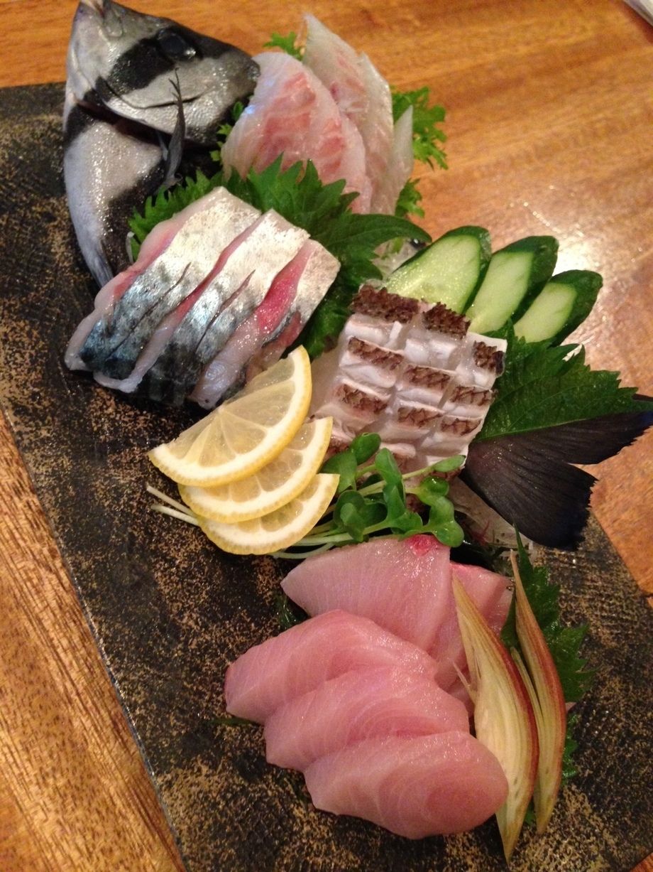 特選刺身盛合せ4人前（2600～2900円（仕入内容により変動））