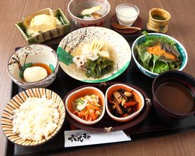 ランチ六九和セット