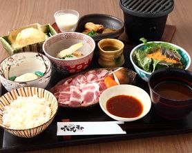 ランチ　　相模の恵定リピーター続々