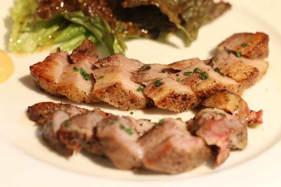 自家製ベーコンのステーキ