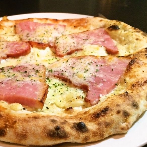 厚切りベーコンとポテトのマヨPizza