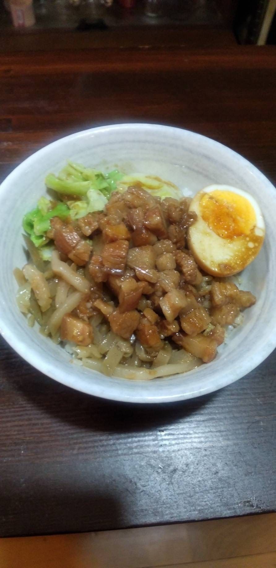 魯肉飯(ルーローハン)（600円）