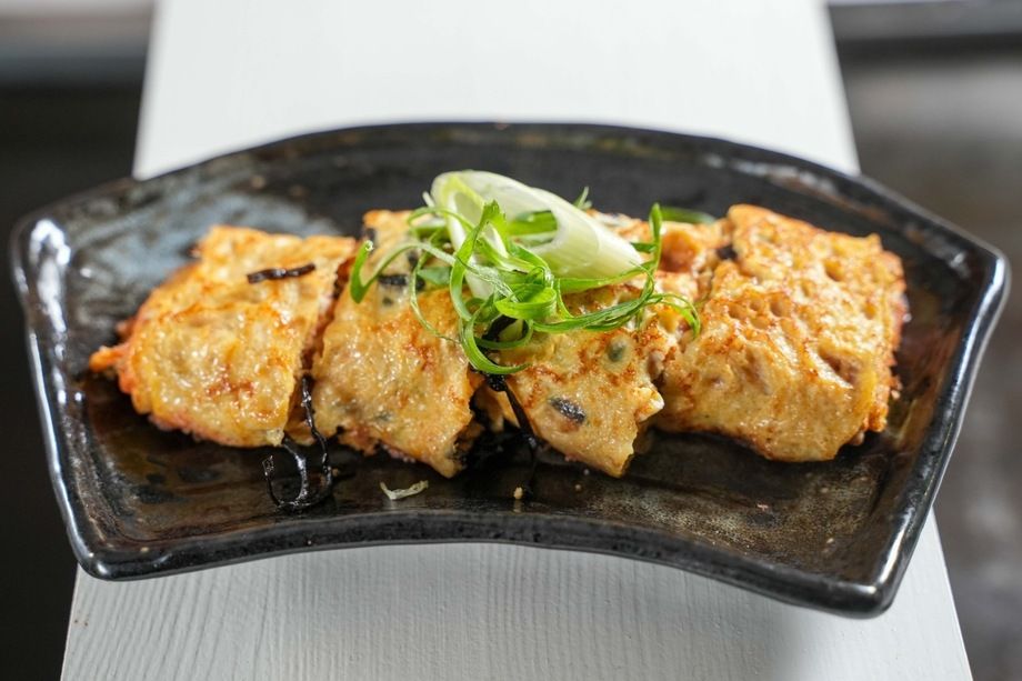 ベイブの鉄板卵焼き(明太子塩こんぶ)