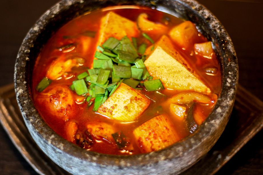 牡蠣鍋 四川風（￥1200）